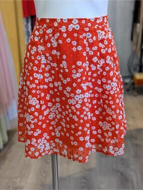Banana Republic Floral Swiss Clip Dot Skirt